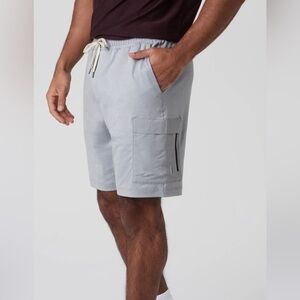 Vuori Men’s “Sunday Performance Utility” Short 8” Inseam (M) *SOLD OUT AT VUORI*